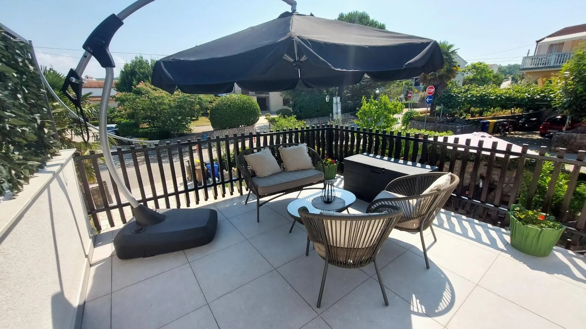 Apartment Zlatko Near The Centre location